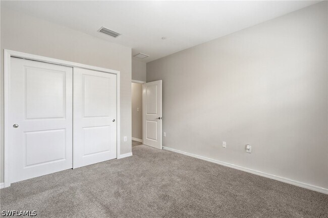 Building Photo - 11841 Venetian Lagoon Dr