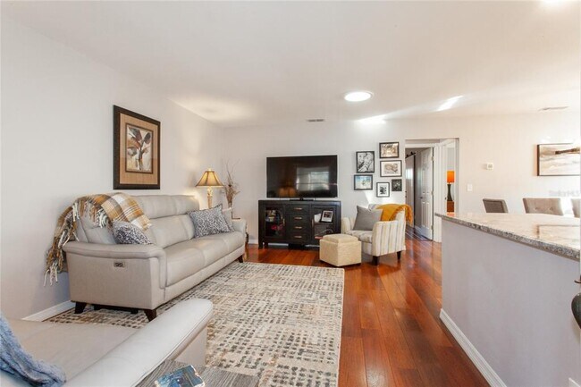 Building Photo - 3297 Gorse Ct
