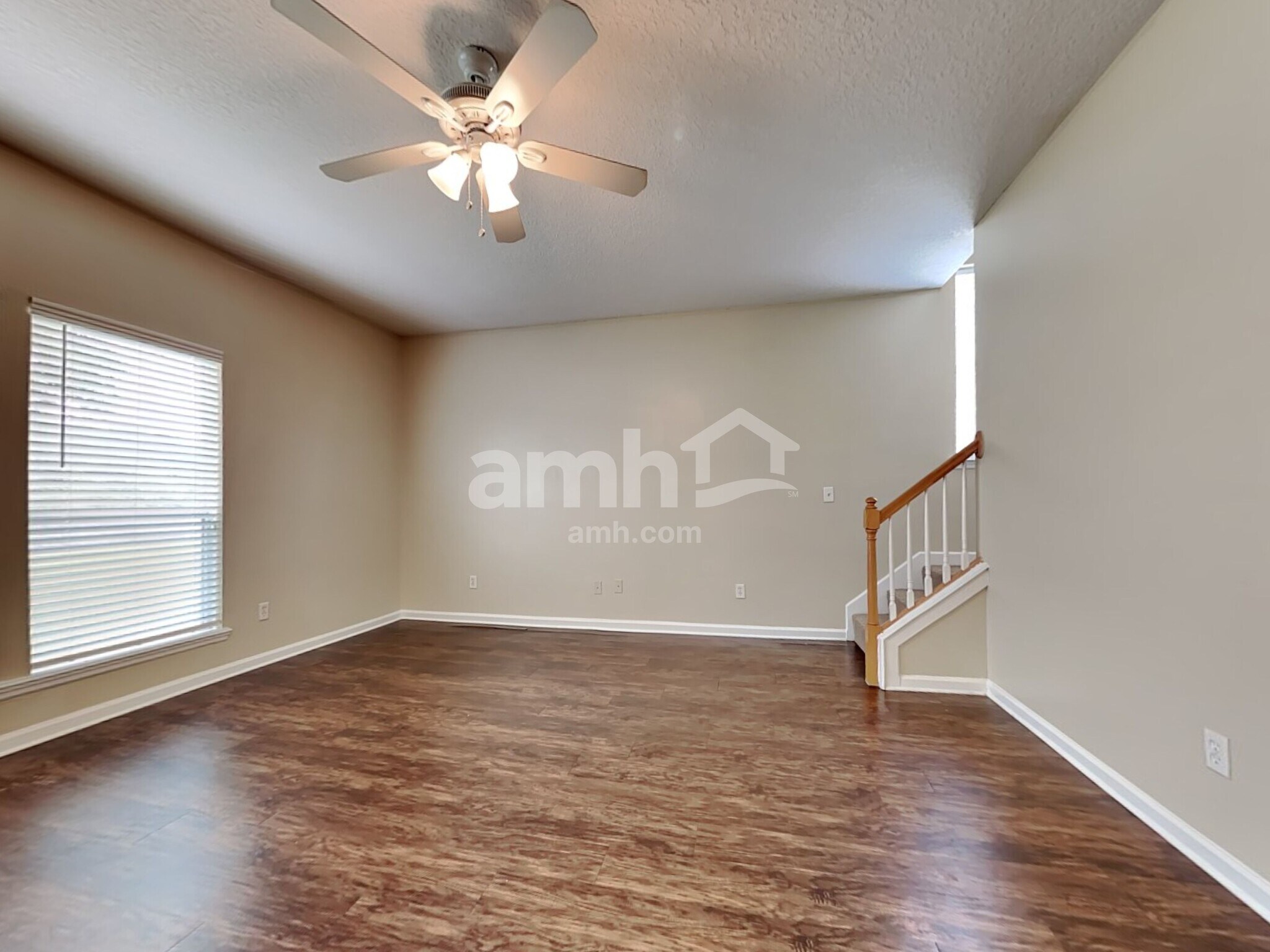 Building Photo - 9146 Prosperity Lake Dr