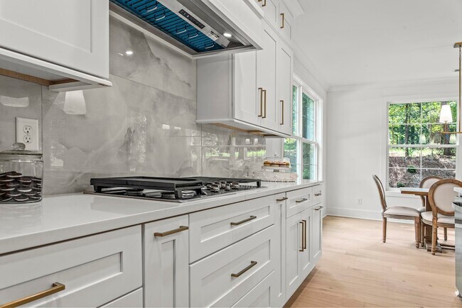 Building Photo - 1721 Osprey Poynte