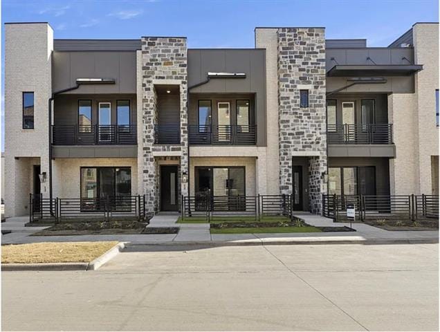 Primary Photo - 1174 Daybreak Dr