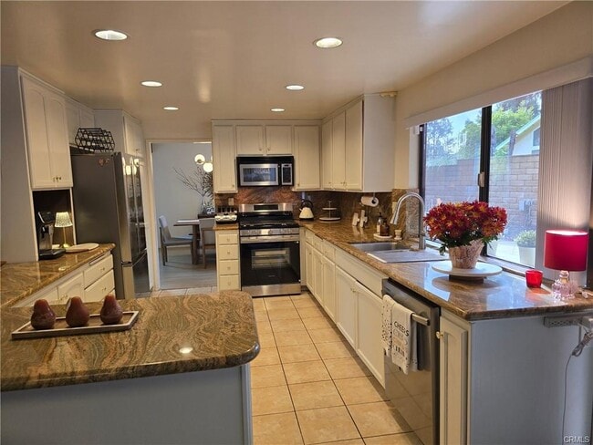 Building Photo - 3467 Emerald Isle Dr