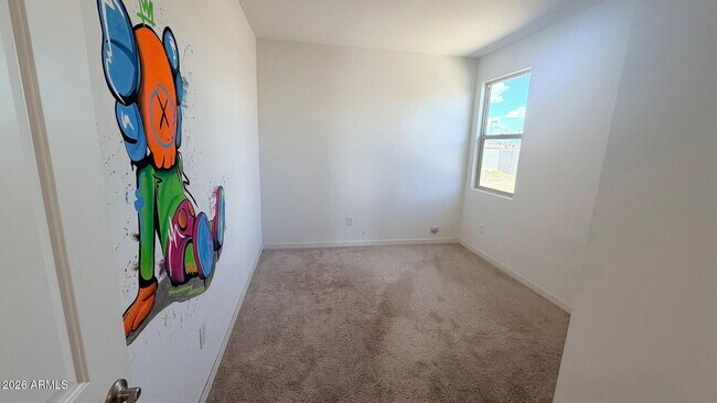 Building Photo - 41570 W Dusty Creek Dr