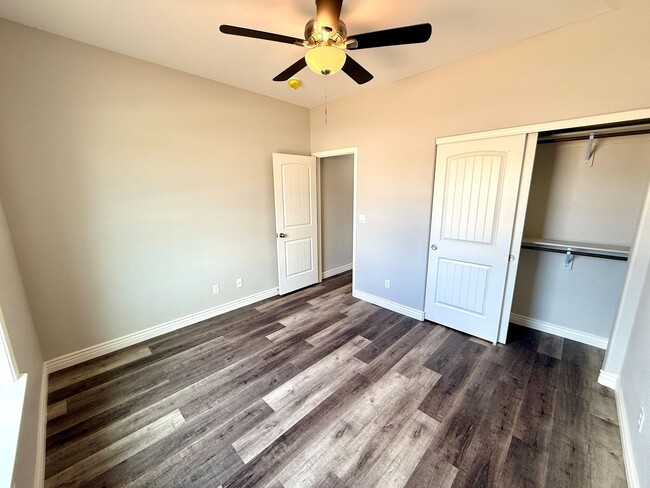 Building Photo - Gorgeous 2025 Built 3 Bedroom 2 Bath Home!