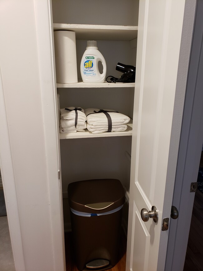 Linen closet with basics - 1509 E High St