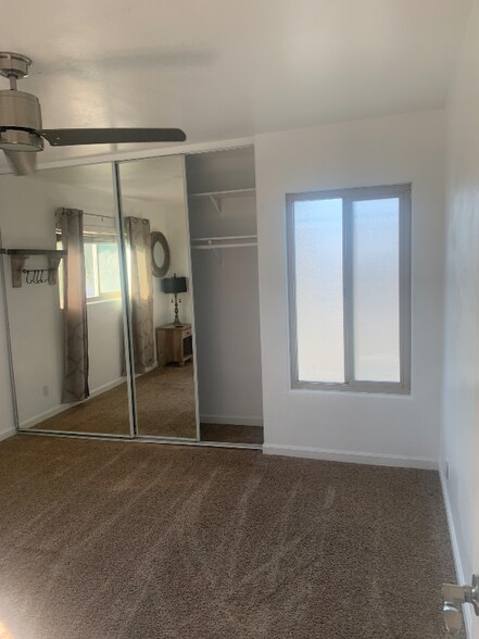 Building Photo - 5760 Riley St