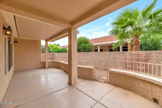 Building Photo - 15413 W Domingo Ln