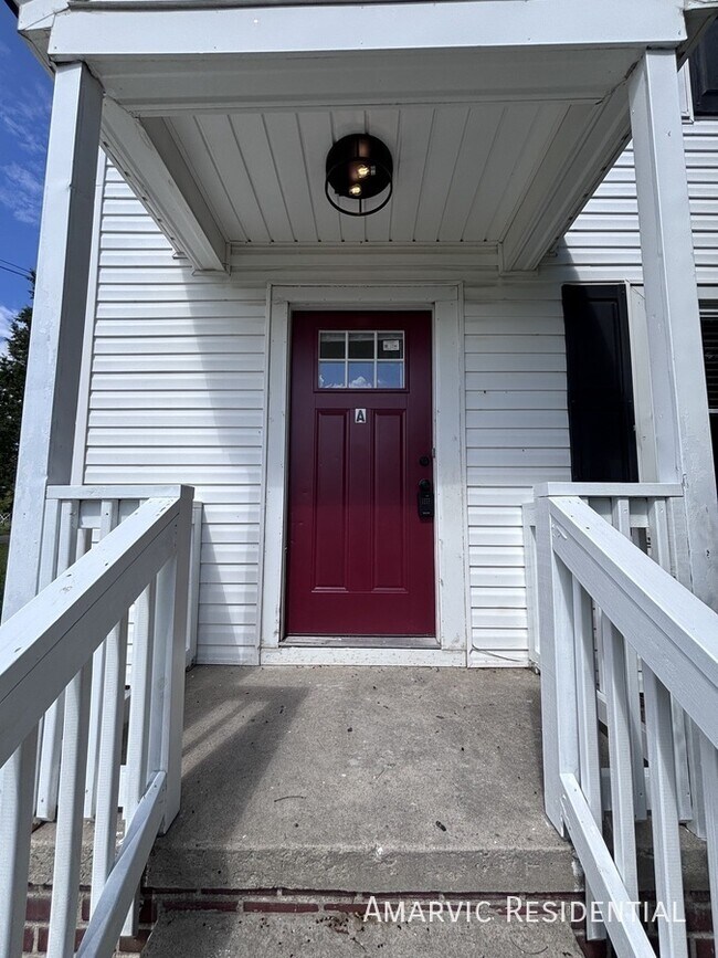 Building Photo - 306 Watauga Ave