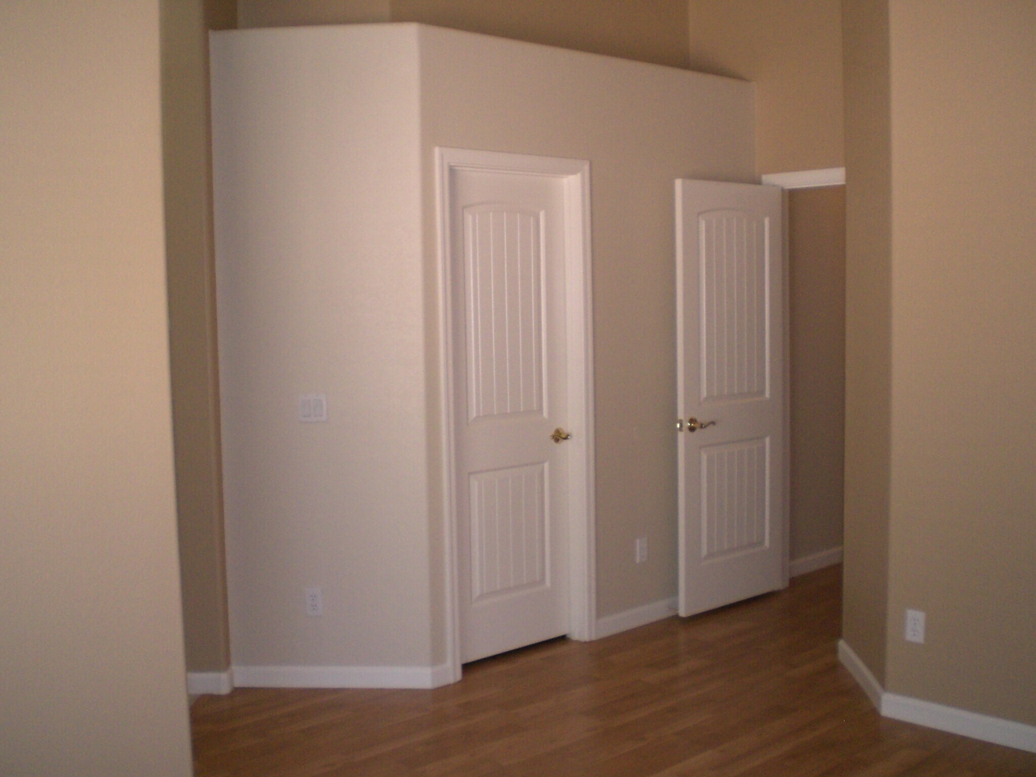 Building Photo - 3930 E Barbarita Ave