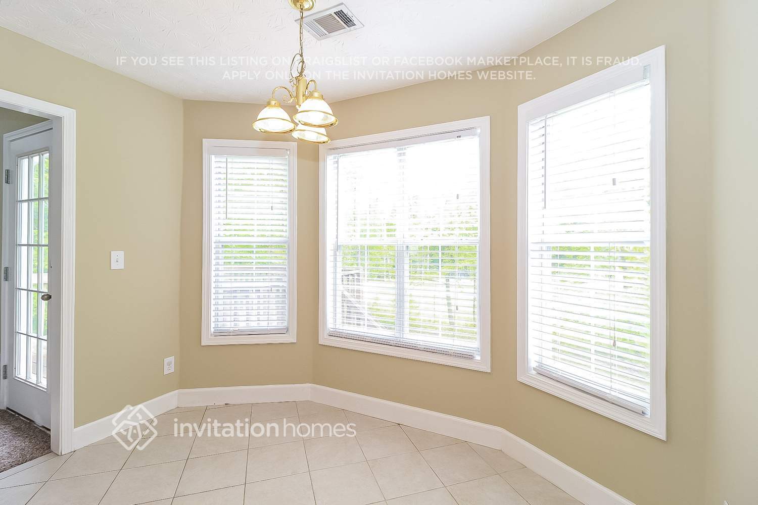 Building Photo - 3208 Evonshire Ln