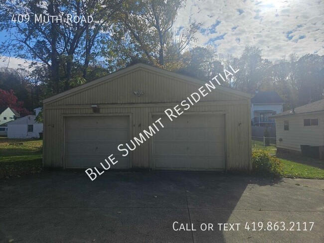 Building Photo - 409 Muth Rd