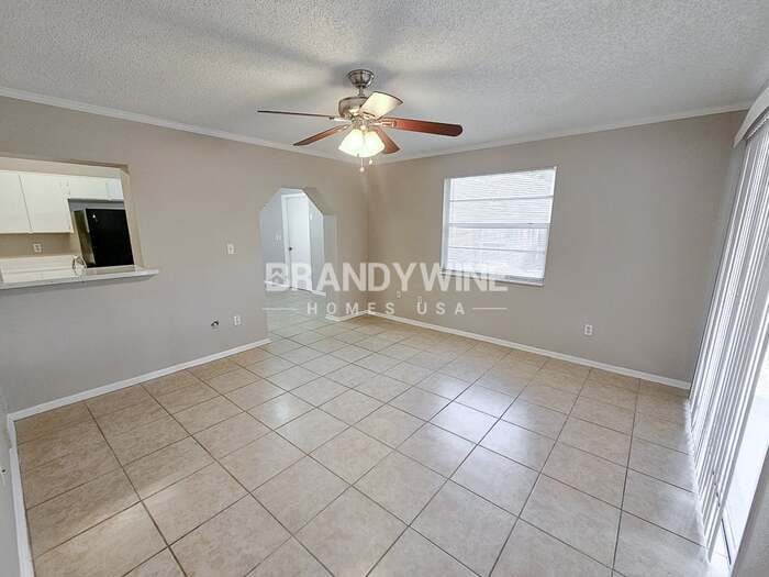 Building Photo - 14024 Arbor Knoll Cir