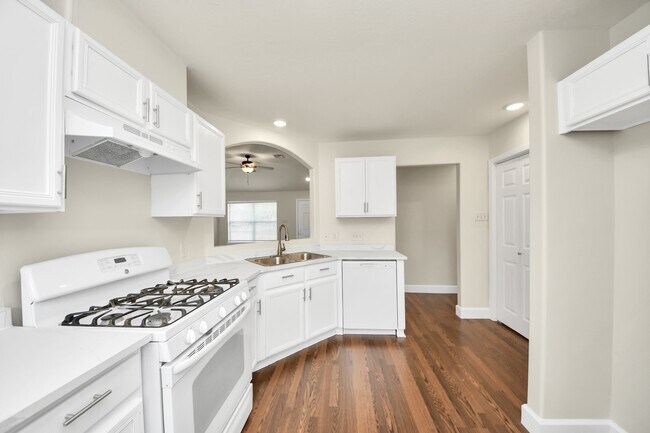 Building Photo - 18910 Bonners Park Cir