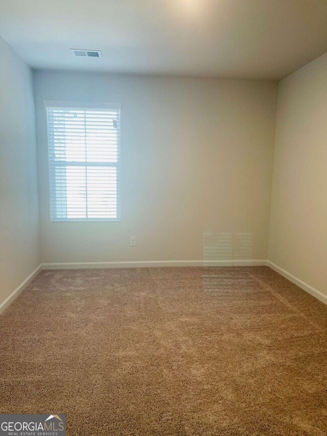 Building Photo - 160 Founders Dr