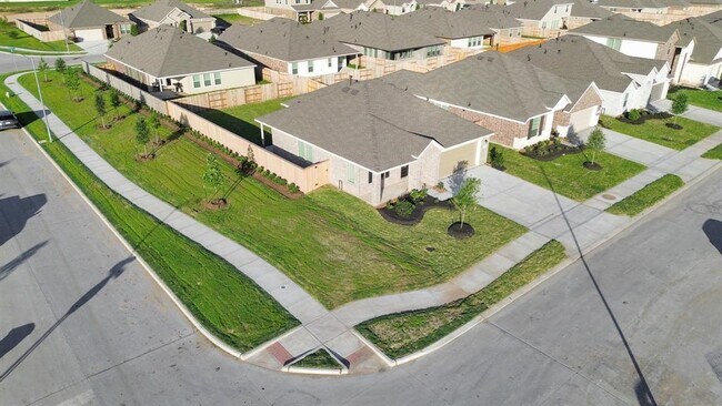 Building Photo - 7903 Eagle Crk Ln