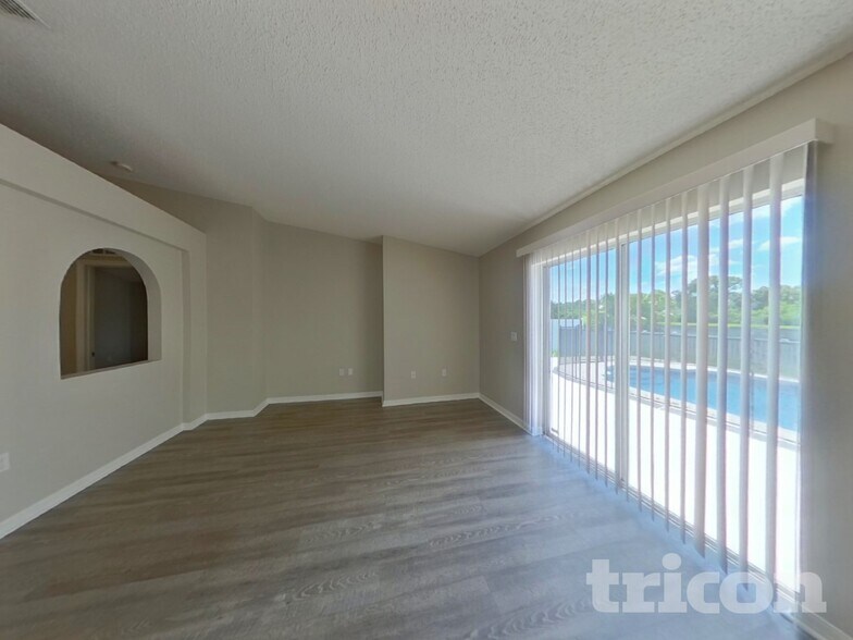 Building Photo - 12945 Bridleford Dr