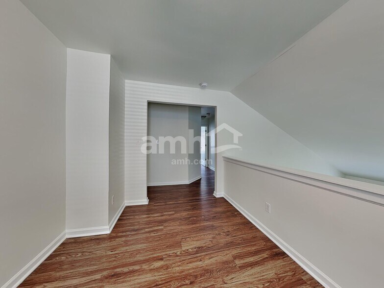 Building Photo - 3672 Watkins Ridge Ct