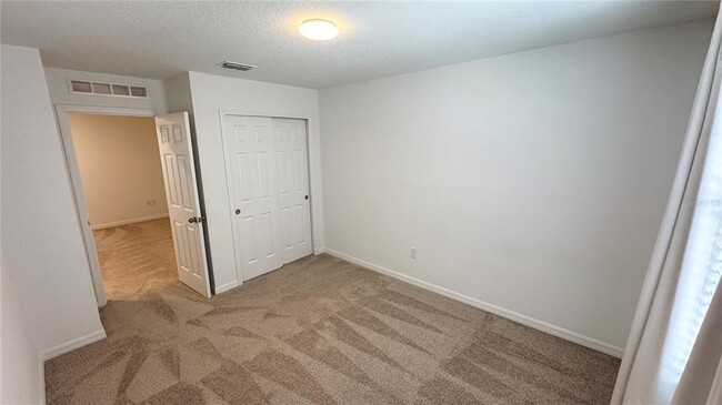 Building Photo - 2327 Garden Belle Dr