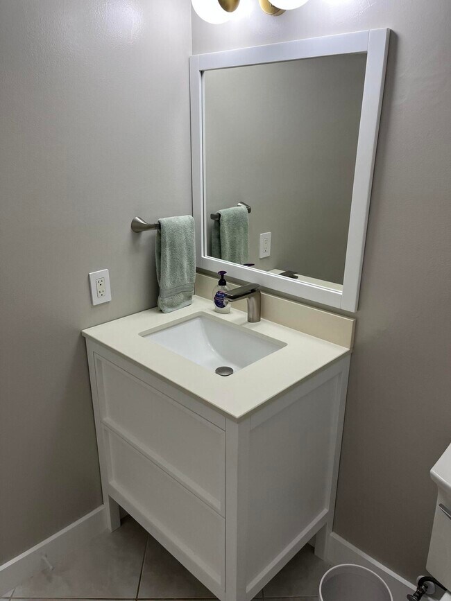 Building Photo - 7740 Stone Harbour Dr