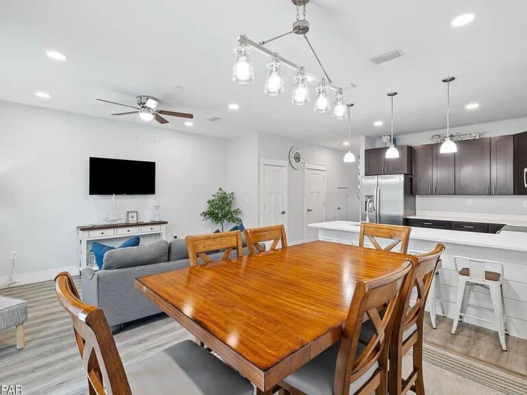 Building Photo - 2226 Joan Ave