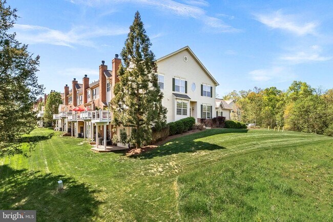 Building Photo - 43104 Baltusrol Terrace