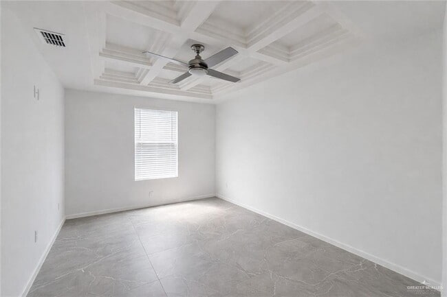 Building Photo - 7 Corales St