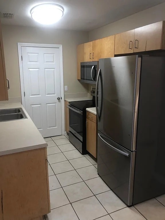 Building Photo - 2520 Graves Rd