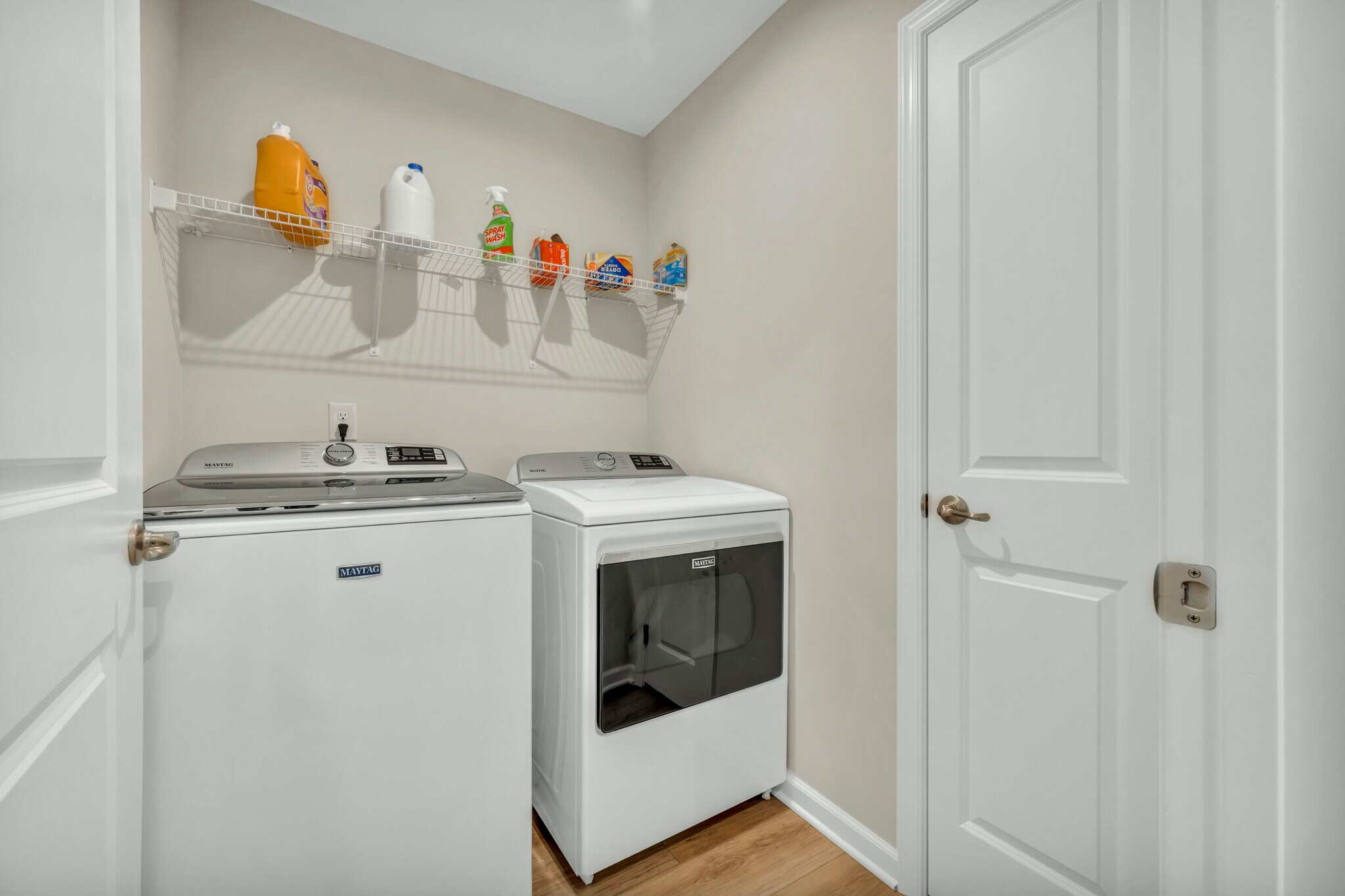 Building Photo - 1117 Kadas Ln