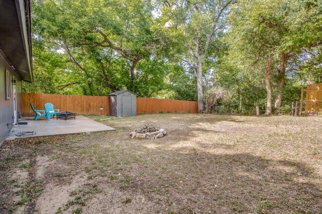Building Photo - 1109 Gardner Cove