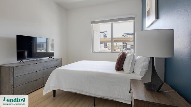 Building Photo - 5750 N La Cholla Blvd