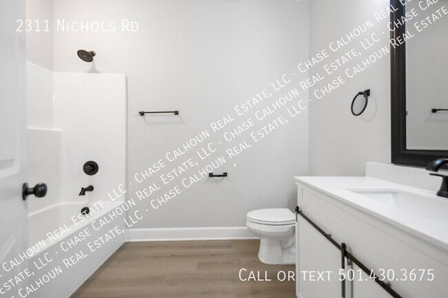 Building Photo - 2311 Nichols Rd