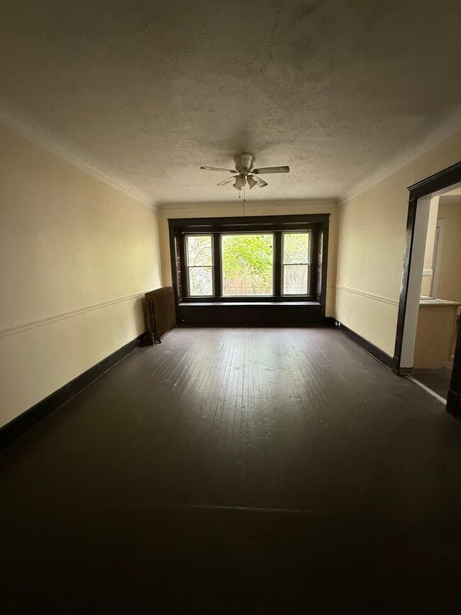 Building Photo - 1519-1525 Clark Ave