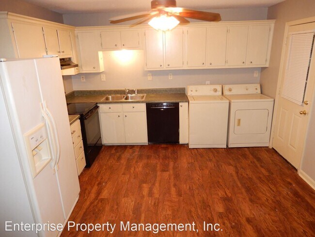 Building Photo - 3 br, 2 bath House - 370 Homeville Road