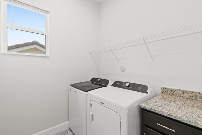 Building Photo - 13548 Spruce Pne Dr