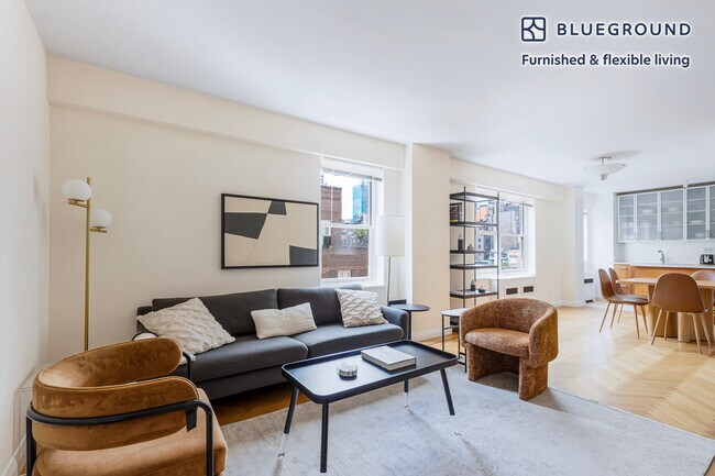 Primary Photo - 30 Park Ave