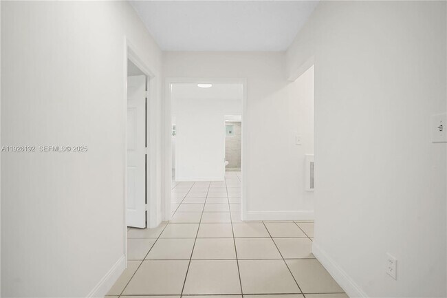 Building Photo - 2622 NW 24th St