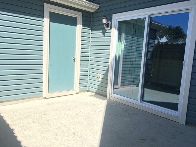 Building Photo - 4315 Farringdon Wy