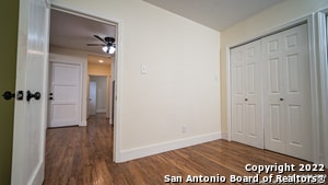 Building Photo - 130 E Norwood Ct