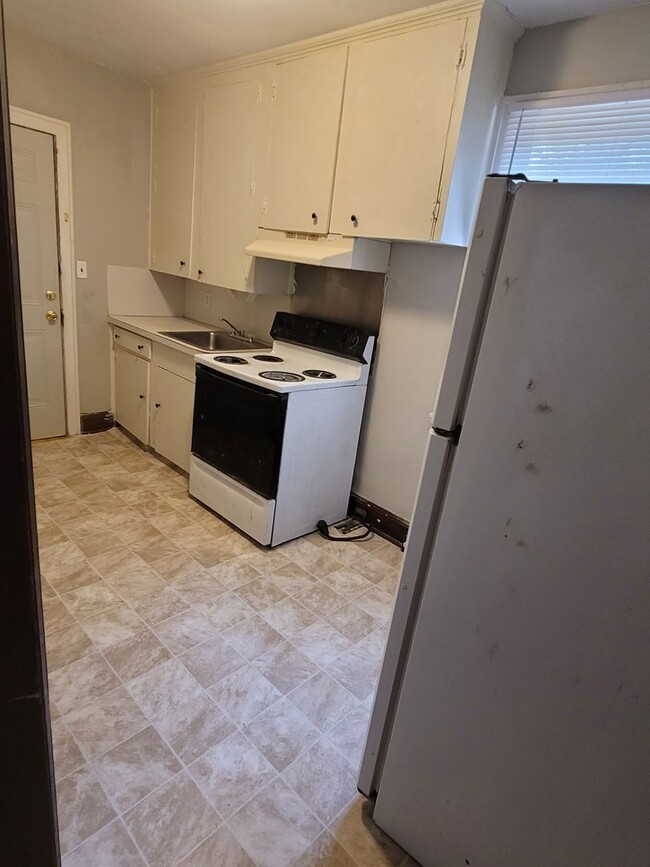 Forest Acres - 2320 Byrnes Dr Columbia SC 29204 | Apartment Finder