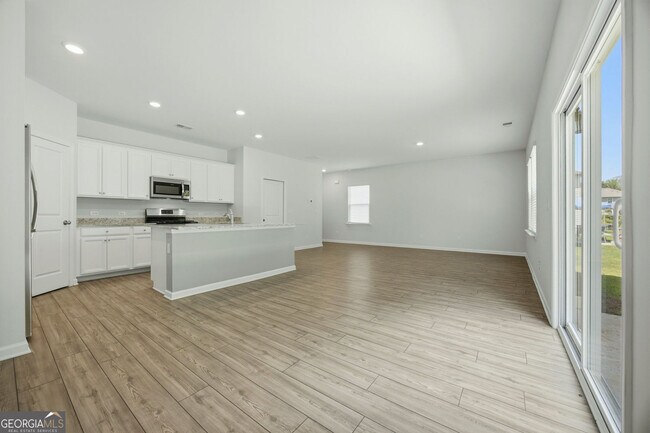 Building Photo - 111 Horned Owl Ave