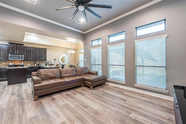 Building Photo - 25135 Andris Ln