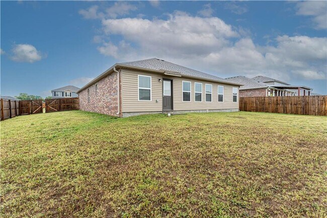 Building Photo - Focus on a different feature, like being pet-friendly or having appliances included