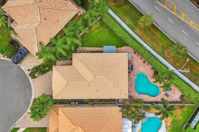 Building Photo - 214 La Costa Ct
