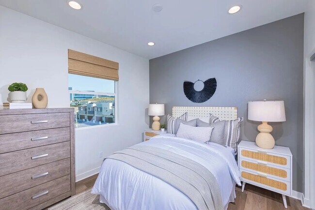 Building Photo - 679 Fahrenheit Dr