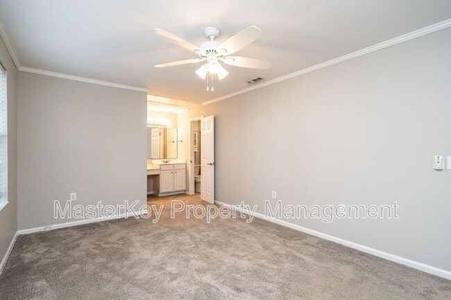 Building Photo - 2406 Condor Ct