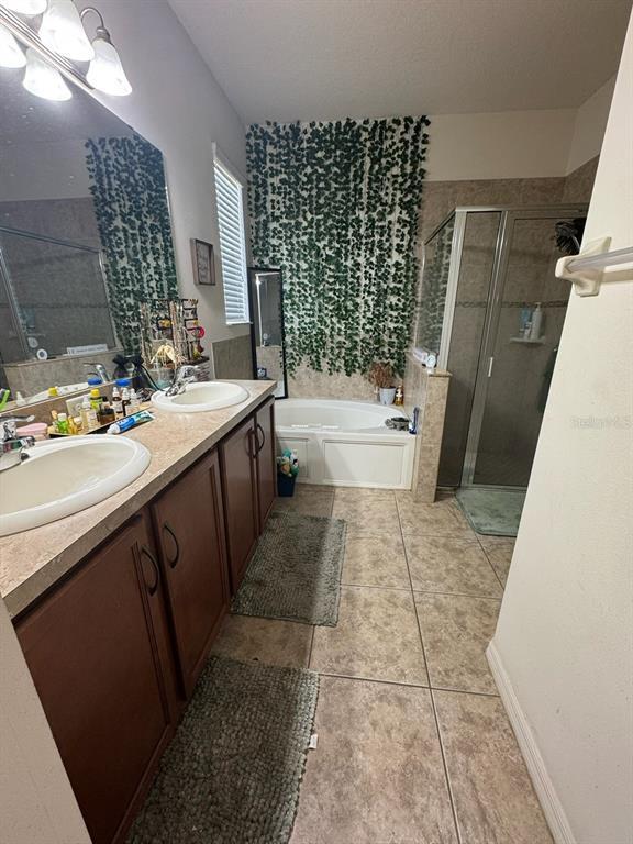 Building Photo - 2515 Torrens Dr