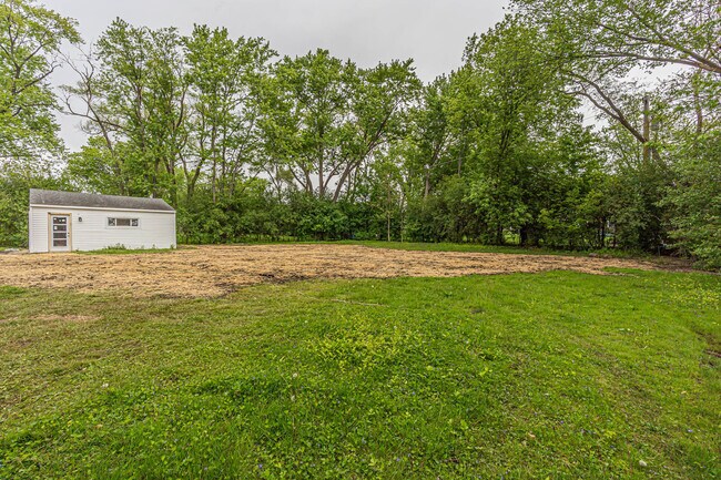 Building Photo - 1055 N Bluebonnet Ln