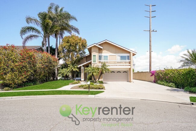 Building Photo - Fountain Valley Family Oasis