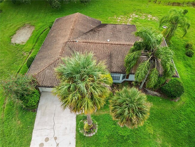 Building Photo - 3253 Oak Point Cir