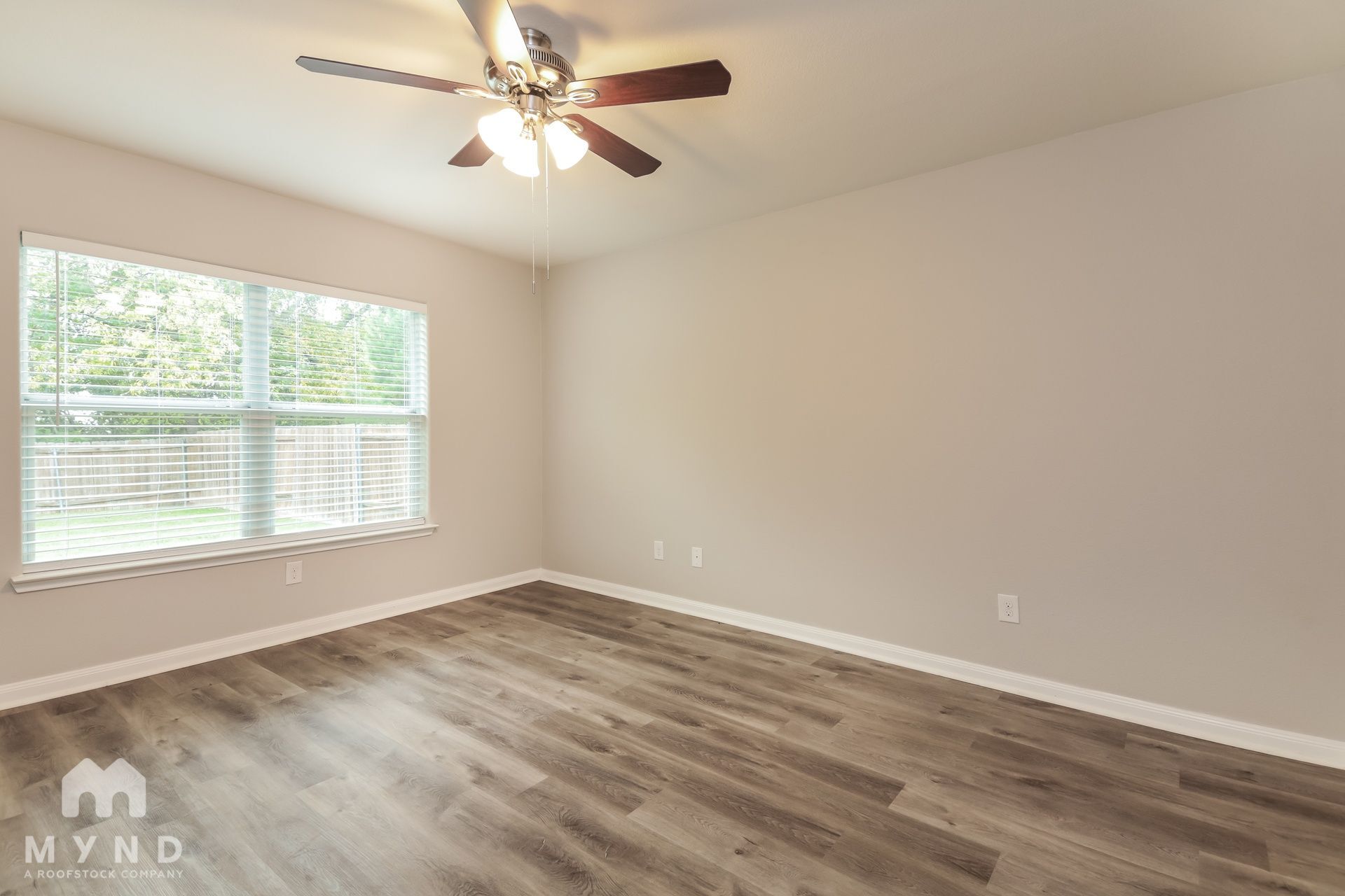 Building Photo - 1014 Cottonwood Trail